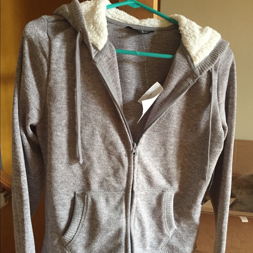New from Macy’s grey zip sweatshirt